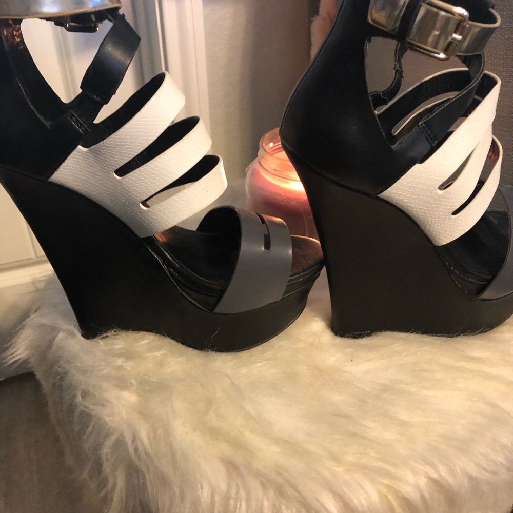 High Multi Colored Wedges - Picture 2 of 3